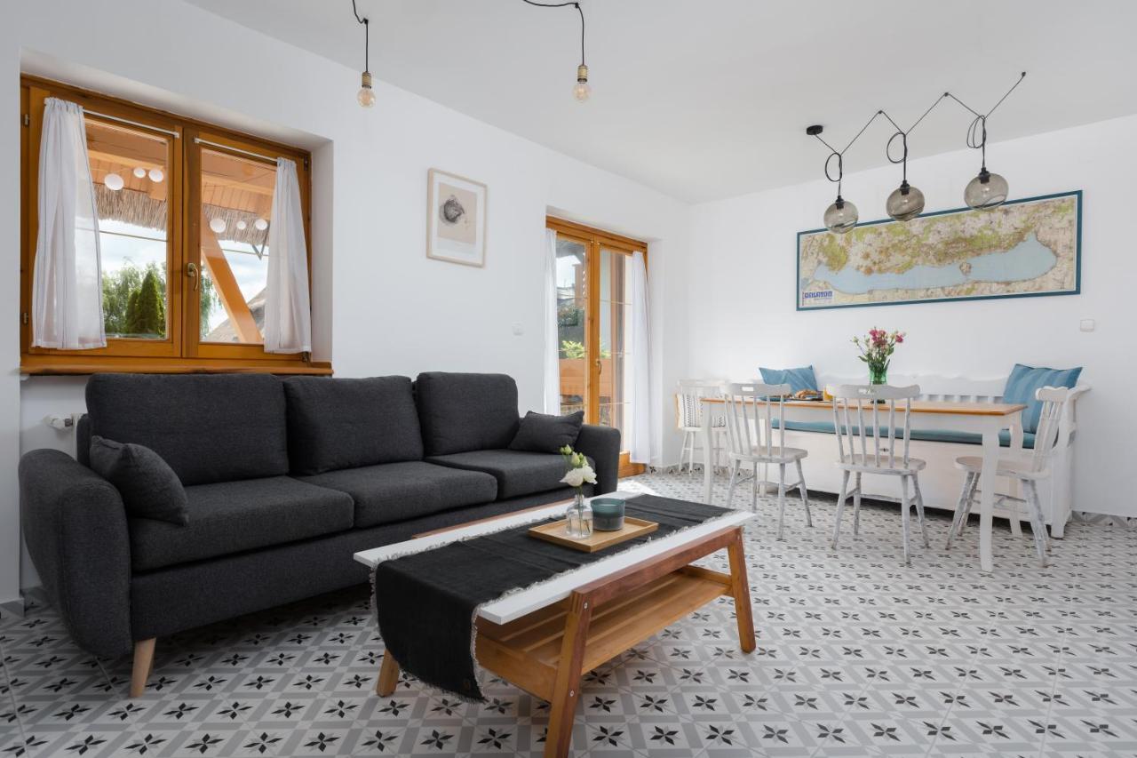 Zalaton Apartman Cserszegtomaj Exteriör bild